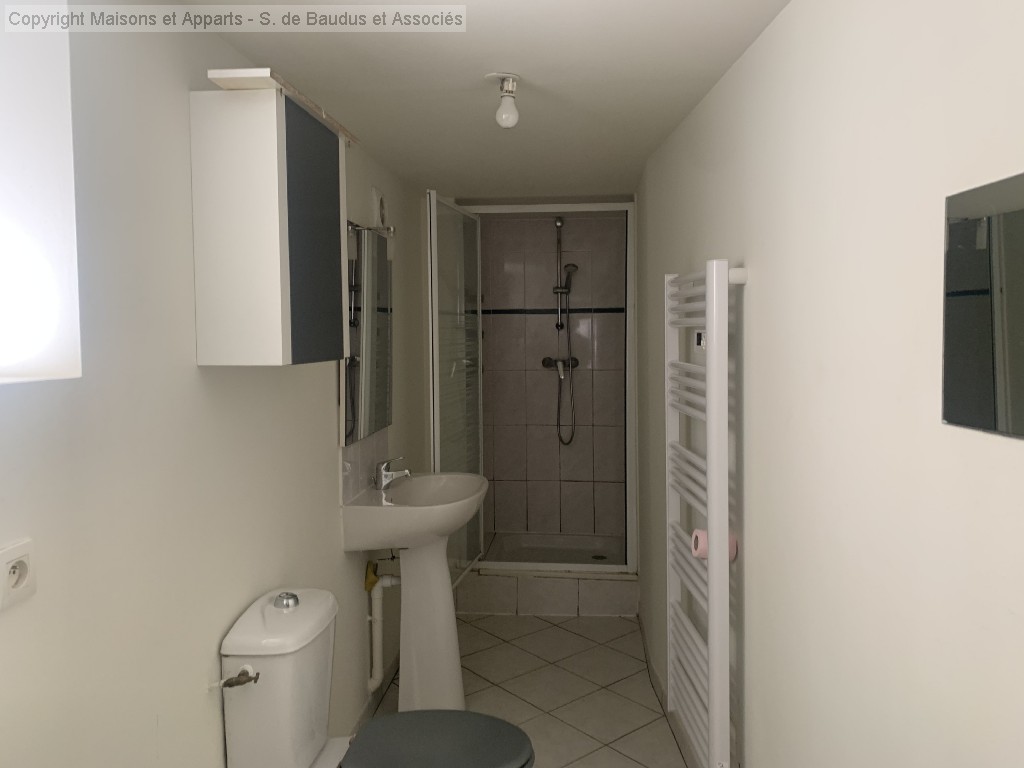 Location , ORLEANS, 26,8 m², 1 pièce