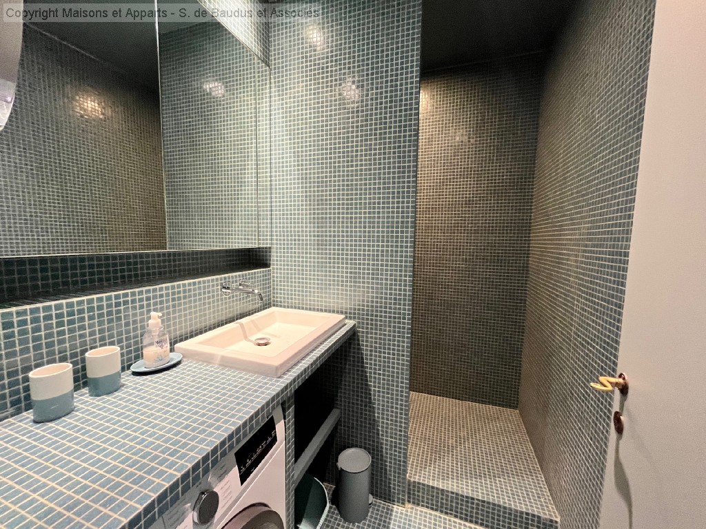 Location , PARIS 7EME ARRONDISSEMENT, 60 m², 2 pièces