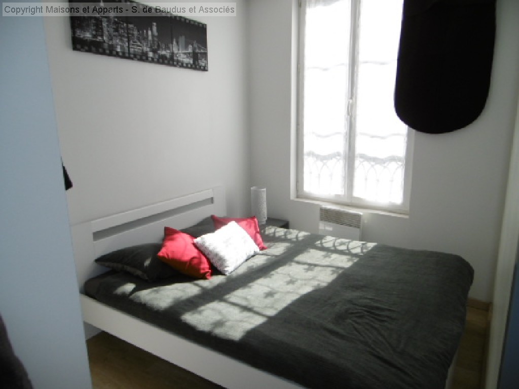 Immeuble &agrave; vendre, ORLEANS, 190 m&sup2;, 8 pièces