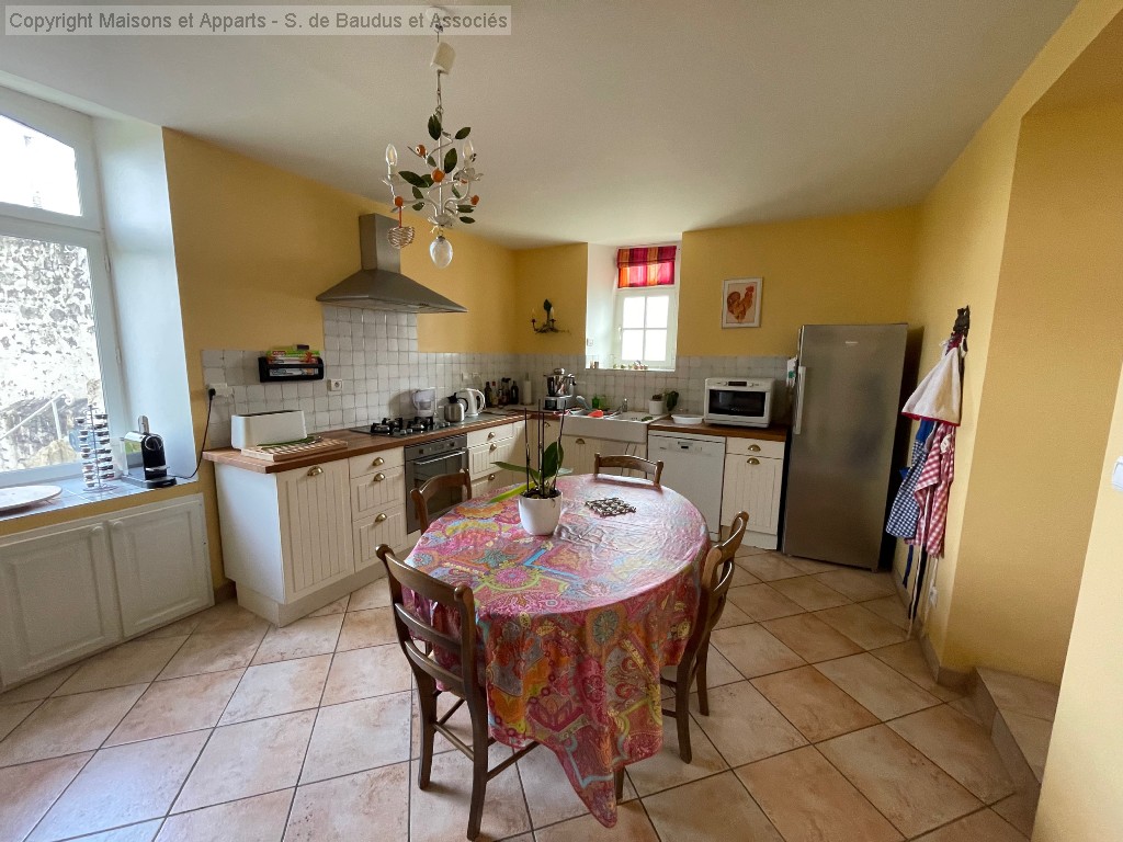 Maison à vendre, BEAUGENCY COLOMBIER AU CALME, 229 m², 8 pièces