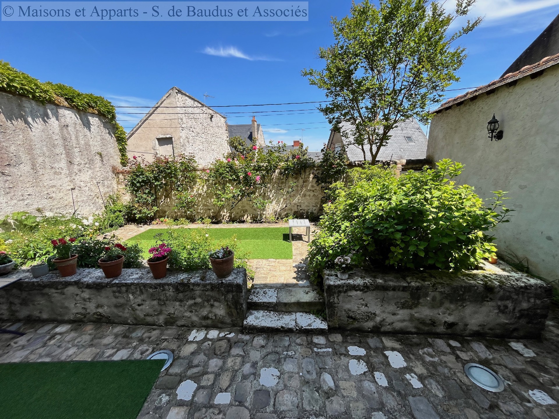 Maison à vendre, BEAUGENCY, 162 m², 6 pièces