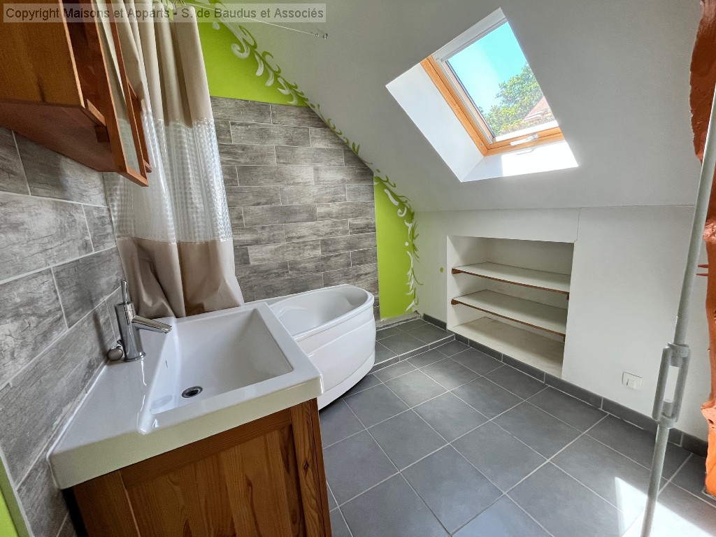 Maison à vendre, CHAUMONT SUR THARONNE, 165 m², 6 pièces