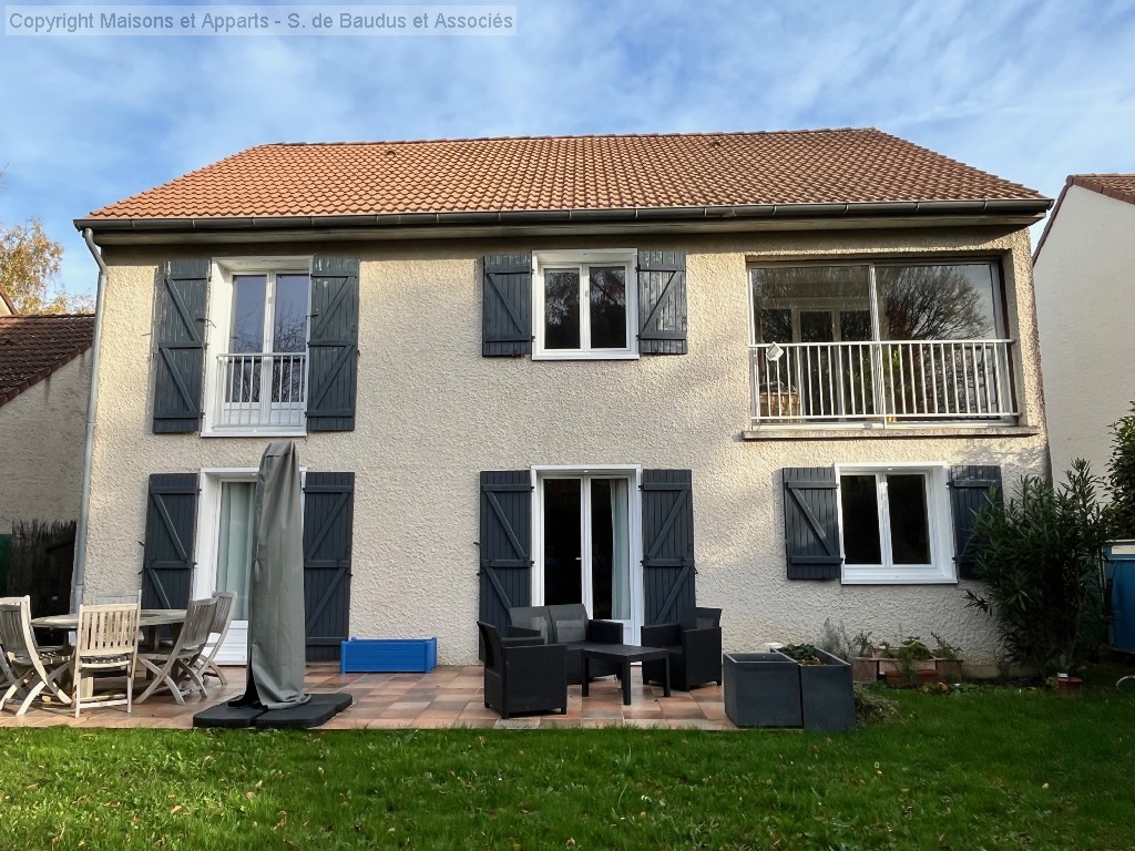 Maison à vendre, OLIVET, 176 m², 5 pièces