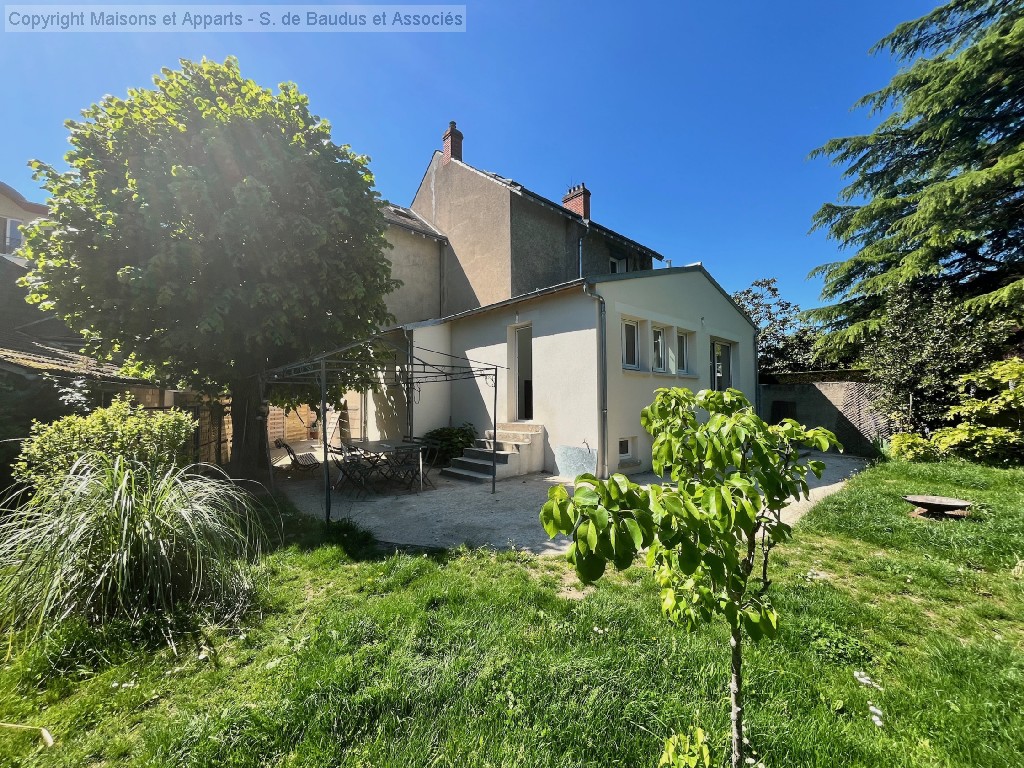 Maison à vendre, ORLEANS, 173 m², 8 pièces