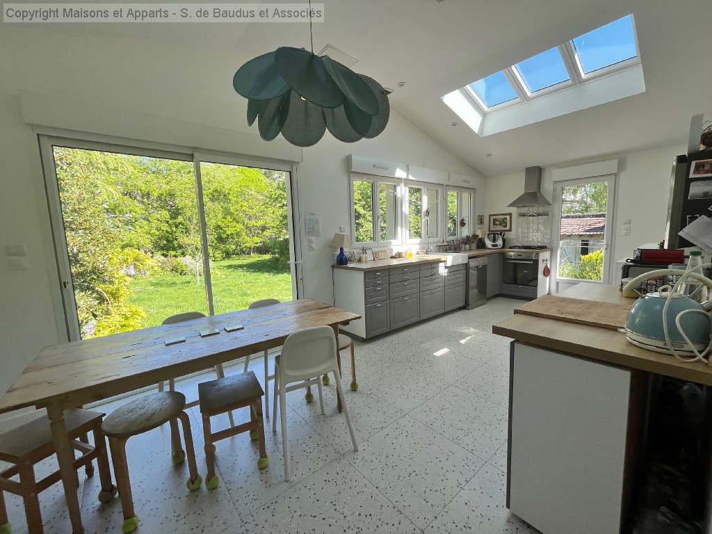Maison à vendre, ORLEANS, 173 m², 8 pièces