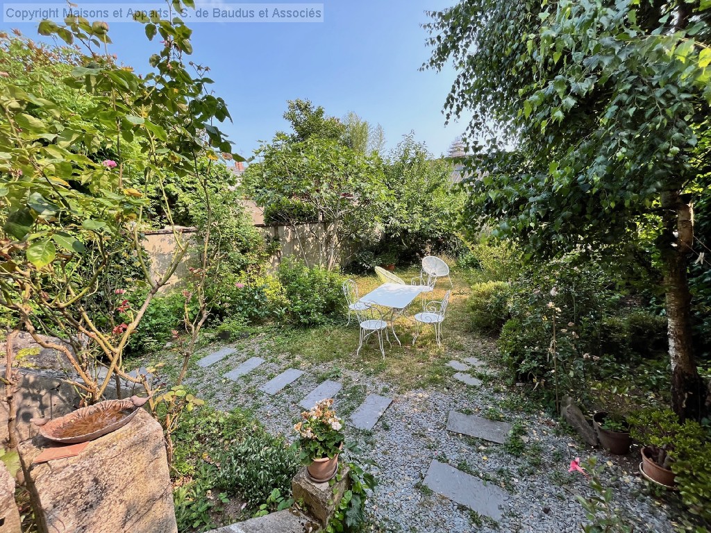 Maison à vendre, ORLEANS, 166,86 m², 6 pièces