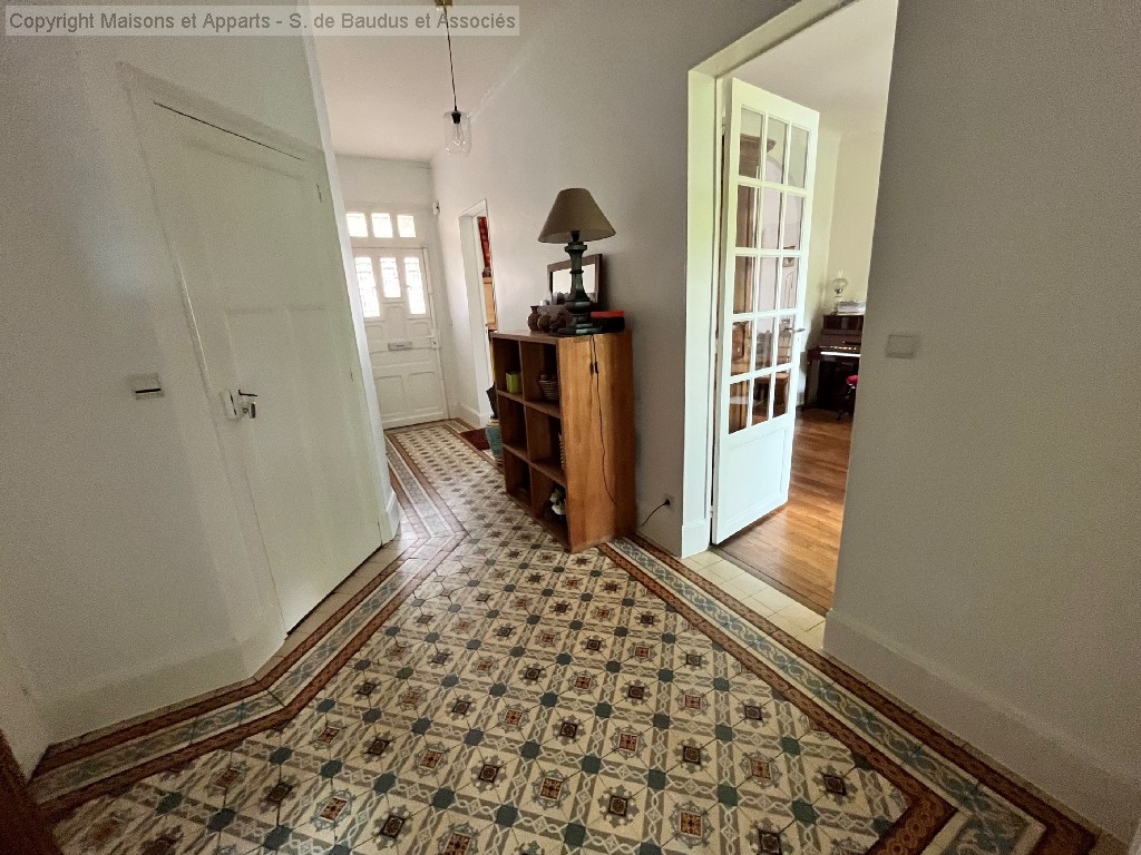 Maison à vendre, ORLEANS, 166,86 m², 6 pièces