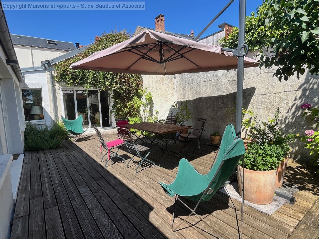 Maison à vendre, ORLEANS, 200 m², 8 pièces